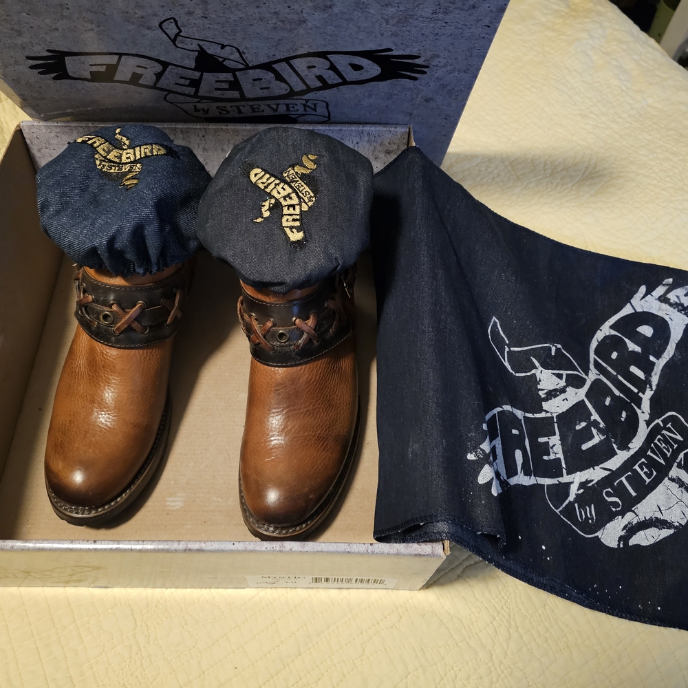 Freebird by Steven Tan Leather Ankle Boots